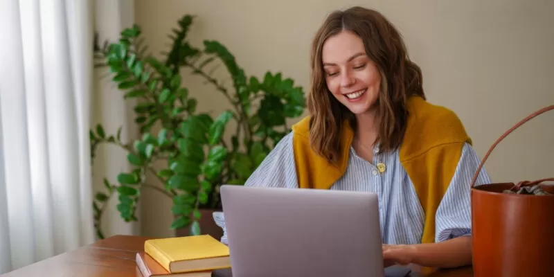 Como liderar um ambiente de trabalho híbrido